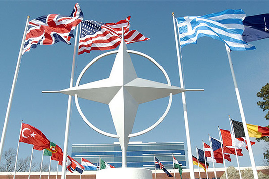 Рішення саміту НАТО: діалог з Росією триватиме, в тому числі військовий