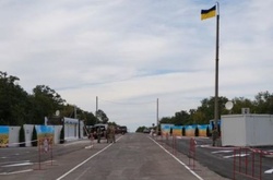 Бойовики на Луганщині обстріляли прикордонників на КПП «Золоте»