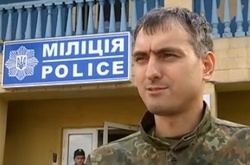 Чому кілька сотень людей блокували українську техніку у Торецьку