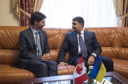 Прем’єри України та Канади обговорили зближення ринків 