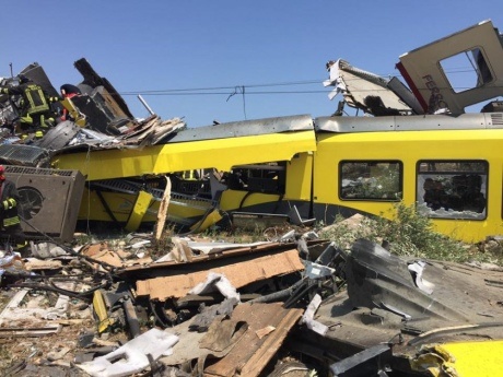 Кількість загиблих в катастрофі на залізниці в Італії зросла до 23 людей