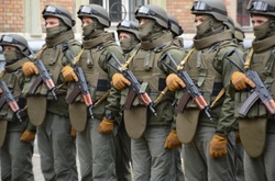 ФБР почало тренувати спецназ Антикорупційного бюро 