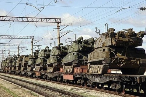 Москва змушує бойовиків возити зброю з РФ своїми потягами