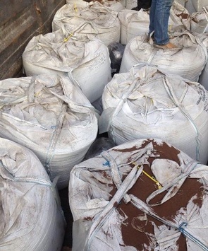 СБУ виявила 136 тонн цирконію, який намагалися ввезти до «ДНР»