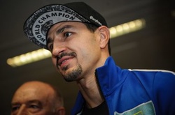 Постол і Кроуфорд успішно пройшли допінг-тести напередодні об'єднавчого поєдинку