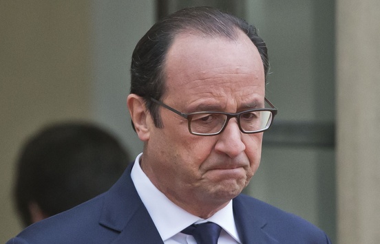 Через події у Ніцці президент Франції повертається в Париж