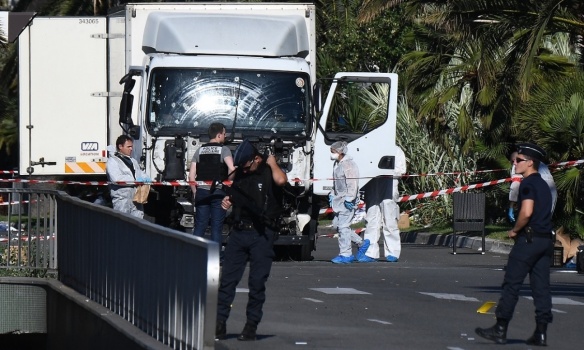 Теракт у Ніцці: поліція поки не знайшла спільників терориста 
