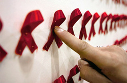 Світова епідемія СНІДу може відновитися з вини Росії – французькі ЗМІ