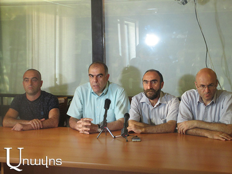 В Єревані оголошено про початок збройного повстання