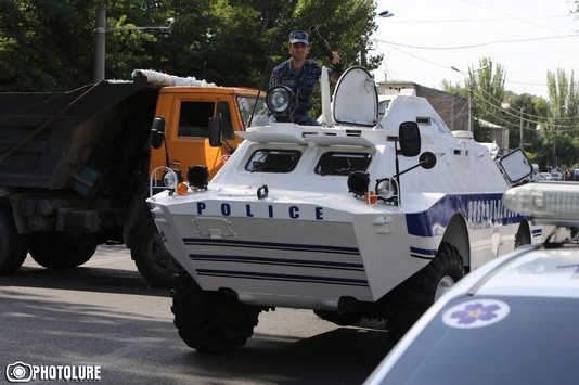 Служба нацбезпеки Вірменії заперечує, що в країні почалося збройне повстання