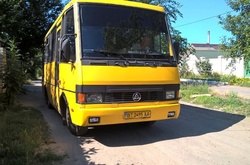 У Херсоні масово підвозять виборців