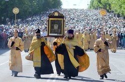 Хто ж співав «Боже, царя храни» в центрі Києва