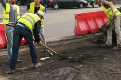 Комунальники радять об'їжджати вулицю Гетьмана