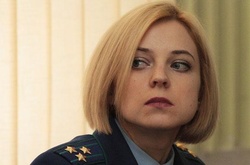 Поклонська вимагає, аби журналісти думали і говорили лише «згідно з законами РФ»