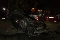 На проспекті Глушкова позашляховик насмерть збив пішохода