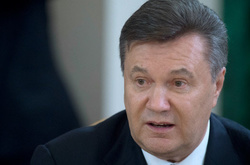 Адвокат Януковича: Віктор Федорович сам ініціює свій допит в українському суді