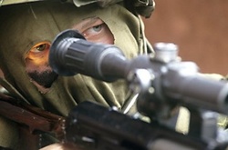На схід України прибув підрозділ російських снайперів із новітніми гвинтівками 