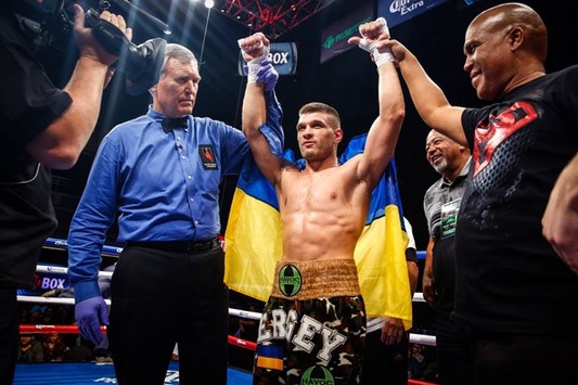 Дерев'янченко нокаутував екс-чемпіона IBF і став претендентом на пояс Головкіна