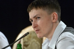 Савченко заявила, що вводити воєнний стан вже пізно