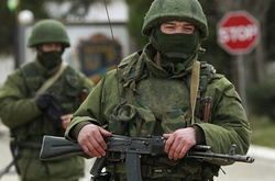 Росія почала масово стягувати силу в окупований Крим, – розвідка