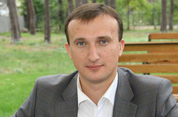 Міський голова Ірпеня Карплюк вже не в Україні