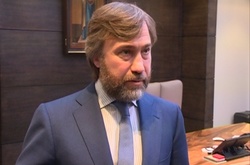 Політолог: Новинський вважає себе діловим партнером Ісуса Христа