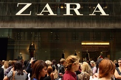 Модный скандал: Zara обвинили в краже работ 42 независимых дизайнеров