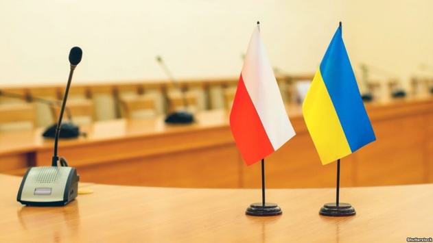 Медведчук вважає, що Польща «віддячила» Україні за героїзацію Бандери 