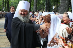 Московська церква хресним ходом сама собі «підклала свиню»