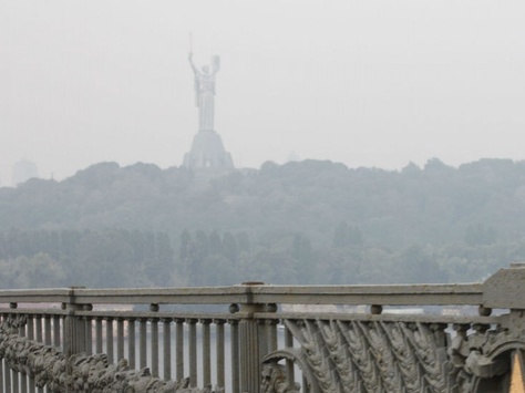 Київський смог: еколог назвав час, коли виходити на вулицю найнебезпечніше