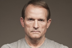 Медведчук: Уповноважених багато, а переговори веду я