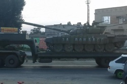 Росія пригнала на Донбас черговий ешелон з танками та «Градами»