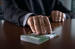 Корупційний скандал в Держслужбі праці. Стало відомо, на чому попався заступник голови