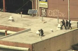 Невідомий в Нью-Джерсі взяв у заручники двох людей