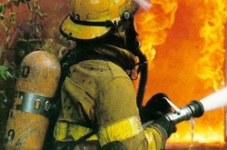 Рятувальники евакуювали 5 людей з гуртожитку, де виникла пожежа