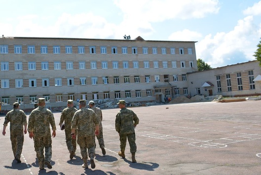 Муженко: Підготовка до відкриття навчального центру сил спецоперацій йде за планом