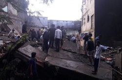 В Індії обвалився двоповерховий будинок, двое загиблих