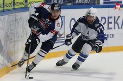 Спорт по-російськи. Тренери віддубасили один одного прямо на хокейному матчі