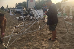 На фестивалі в Затоці через негоду обвалилася сцена, є жертви