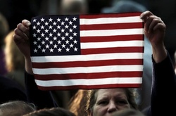 Вибори в США: незалежний кандидат називає себе альтернативою Трампу