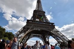 Франція втратила 10% туристів через загрозу терактів