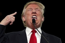 Трамп переживає, що через футбол американці не будуть дивитися його дебати з Клінтон