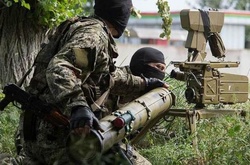 Бойовики з мінометів обстріляли лікарню у Красногорівці