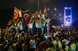 У справі про заколот турецька влада затримала 22 тис. людей   