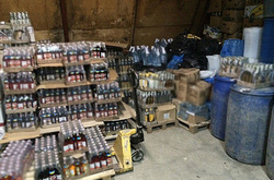 На Волині поліція вилучила 18 тонн «лівої» горілки, вина та коньяку