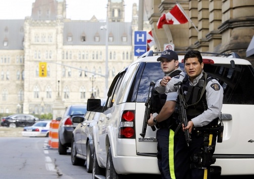 Поліція Канади застрелила прихильника ІДІЛ під час спроби вчинити теракт 