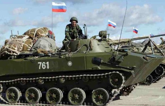 На адмінкордоні з Кримом російські війська розгорнулися в бойові порядки, - Генштаб