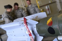  Photo: Airman 1st Class Christian Claus/US Air Force 