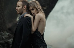 Сын экс-нардепа Таисии Повалий снялся в мистической фотосессии вместе с женой