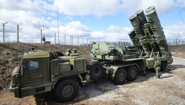 Окупанти доставили в Крим потужну зенітну ракетну систему